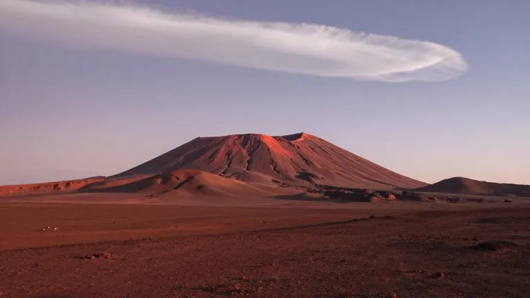 Illustration for: Sorbonne model explains Mars cloud with unseen ice physics